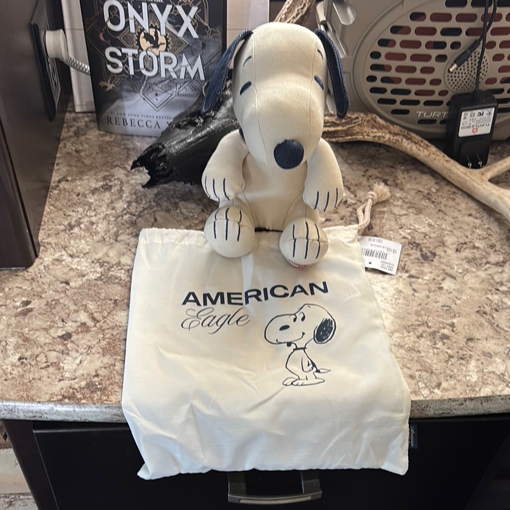 American Eagle Outfitters Cream Snoopy Plush